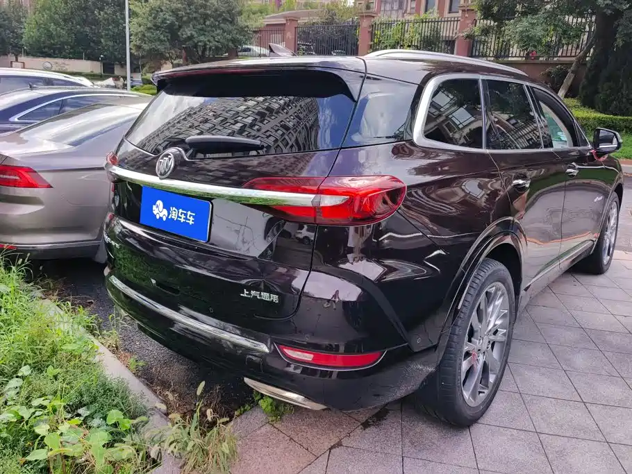 Buick Enclave — миниатюра 3