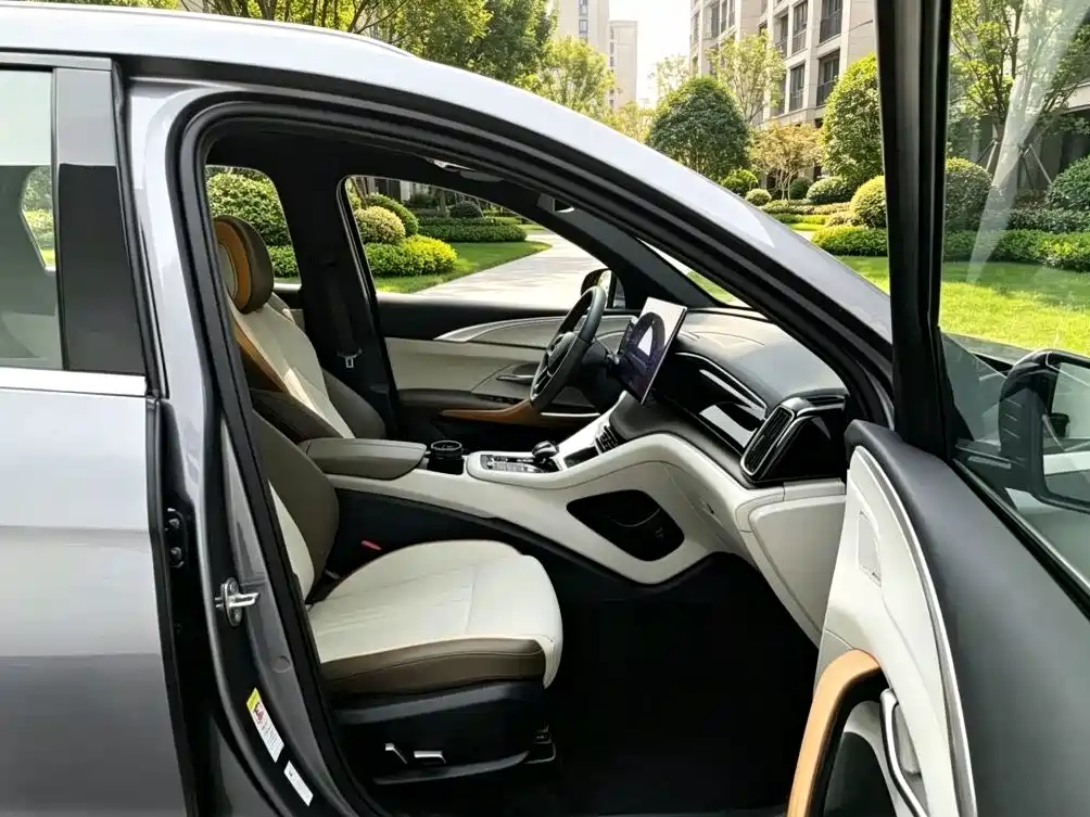 BYD Song Pro DM-i 2022 — фото 8