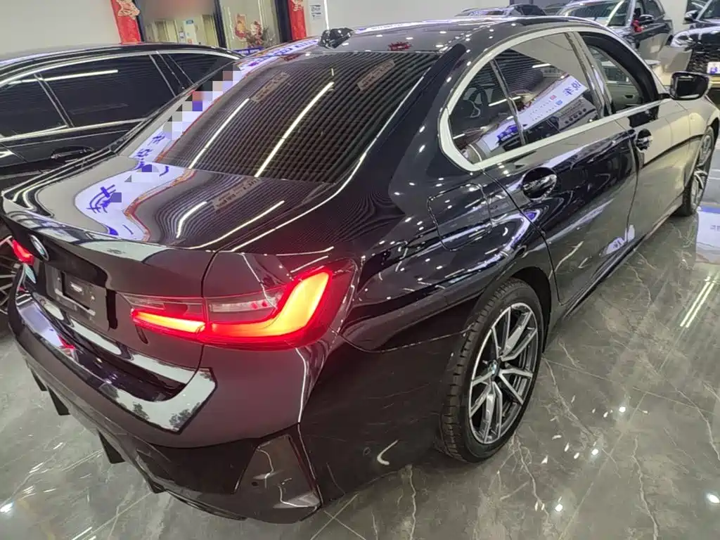BMW 3 Series — миниатюра 7