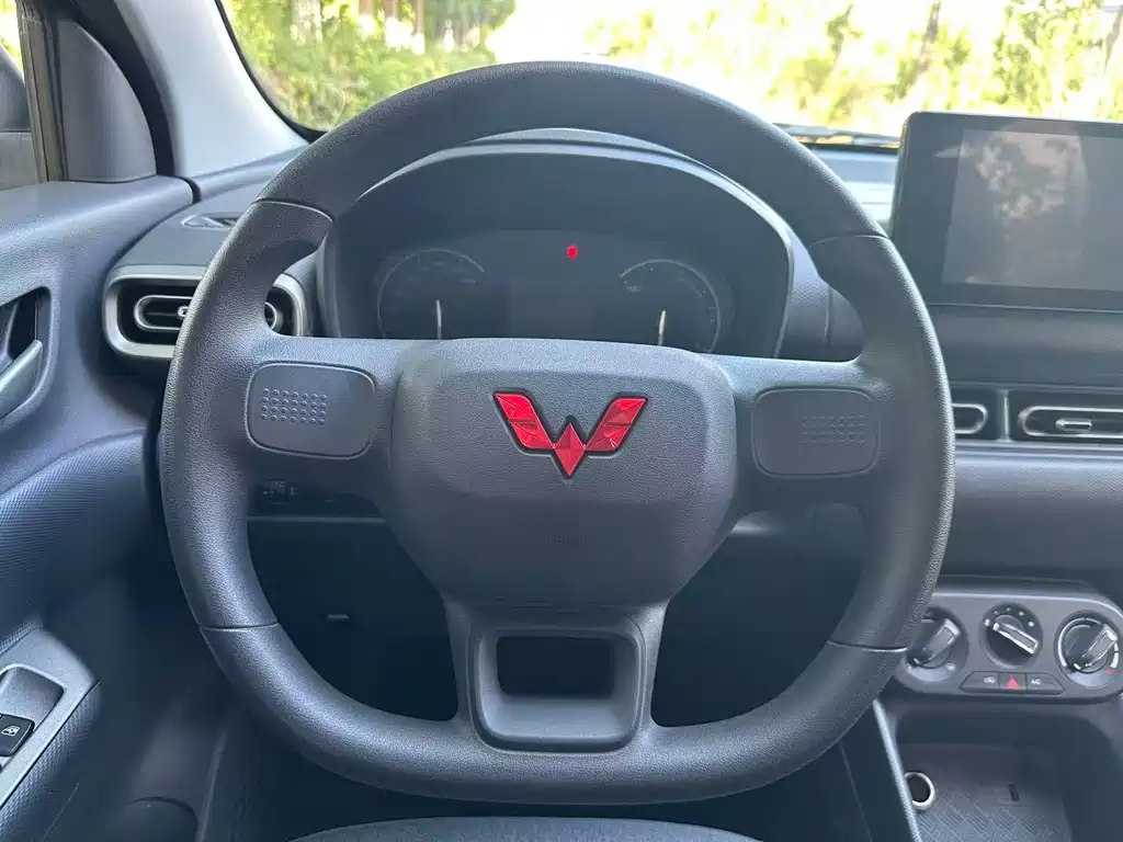 Wuling Hongguang EV — миниатюра 11