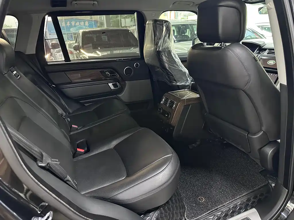 Land Rover Range Rover 2018 3.0 SC V6 Vogue Long Wheelbase