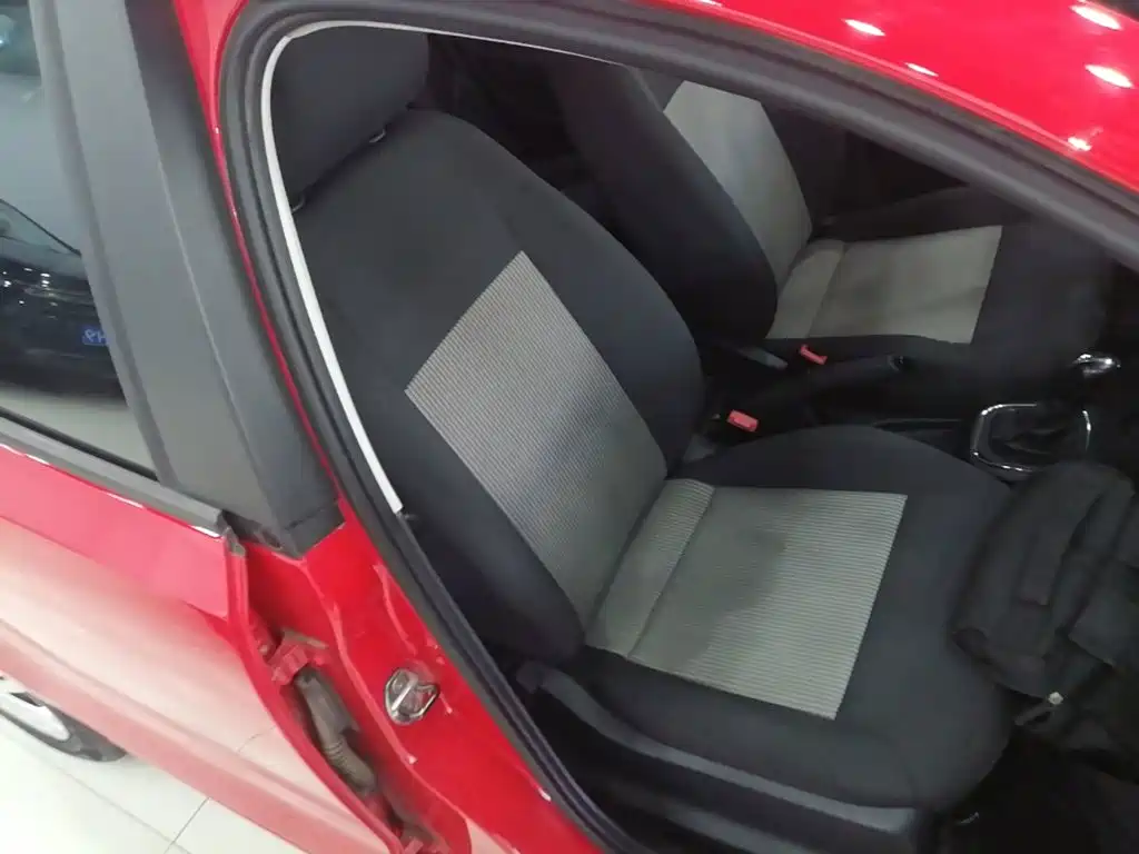 Volkswagen Polo — миниатюра 25