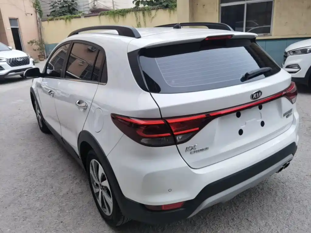 Kia KX Cross — миниатюра 5