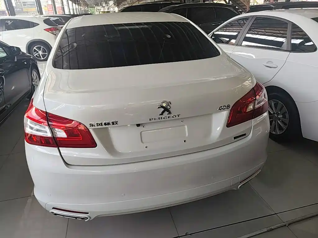 Peugeot 408 — миниатюра 6