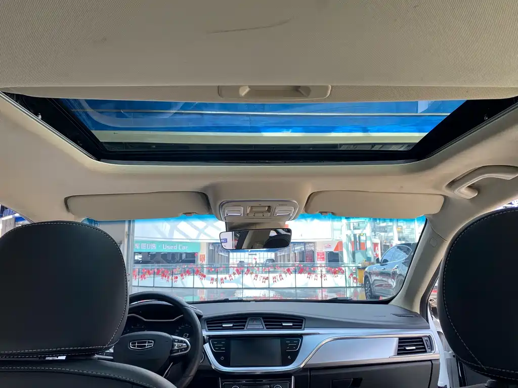 Geely Emgrand GL — миниатюра 10