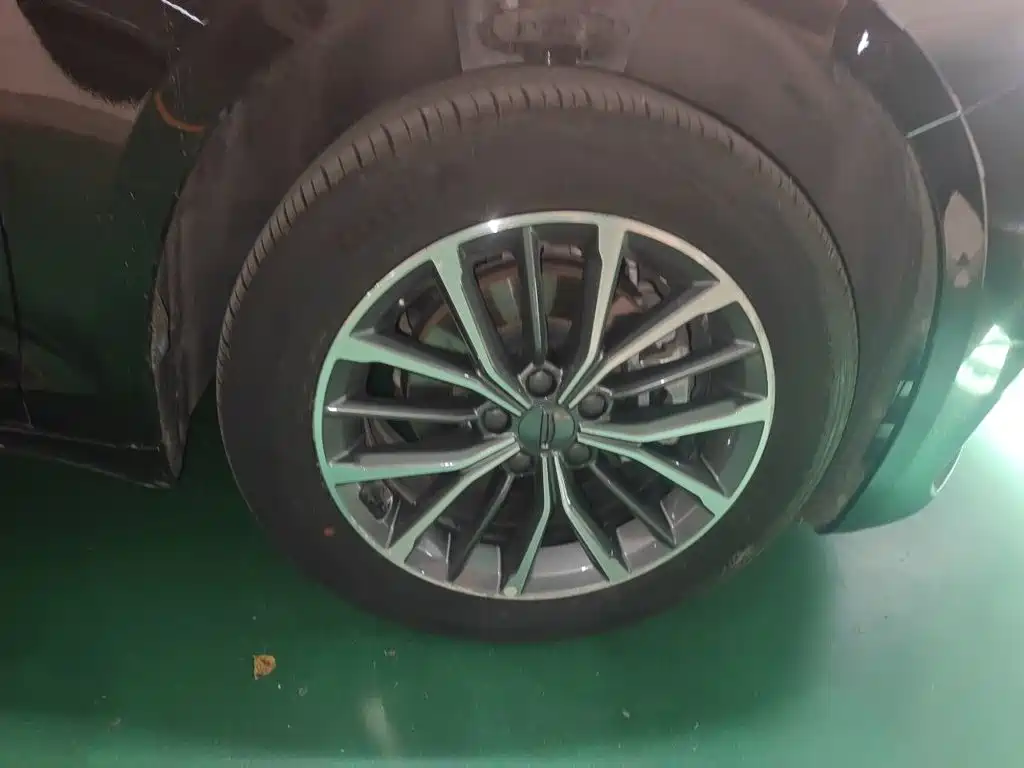 Geely Xingrui — миниатюра 8
