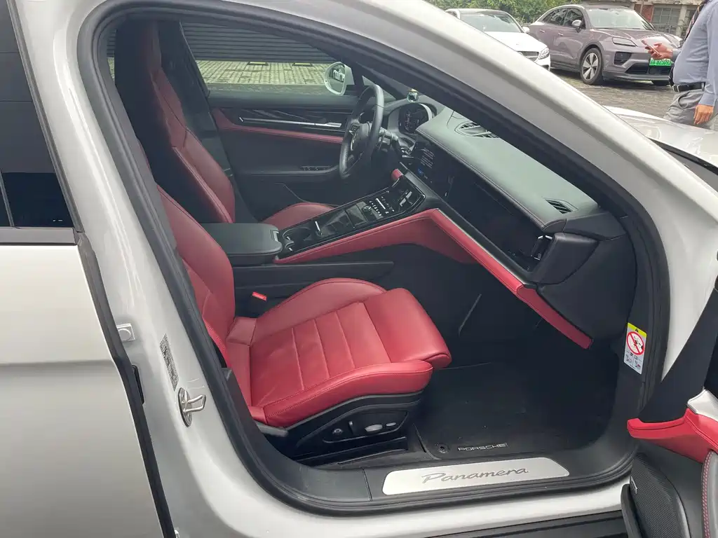 Porsche Panamera — миниатюра 8