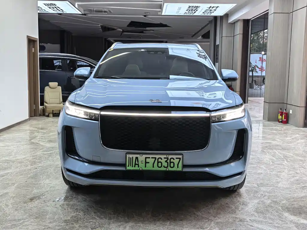 Li Auto Li ONE — миниатюра 2
