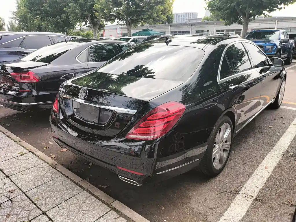 Mercedes-Benz S-Class — миниатюра 4