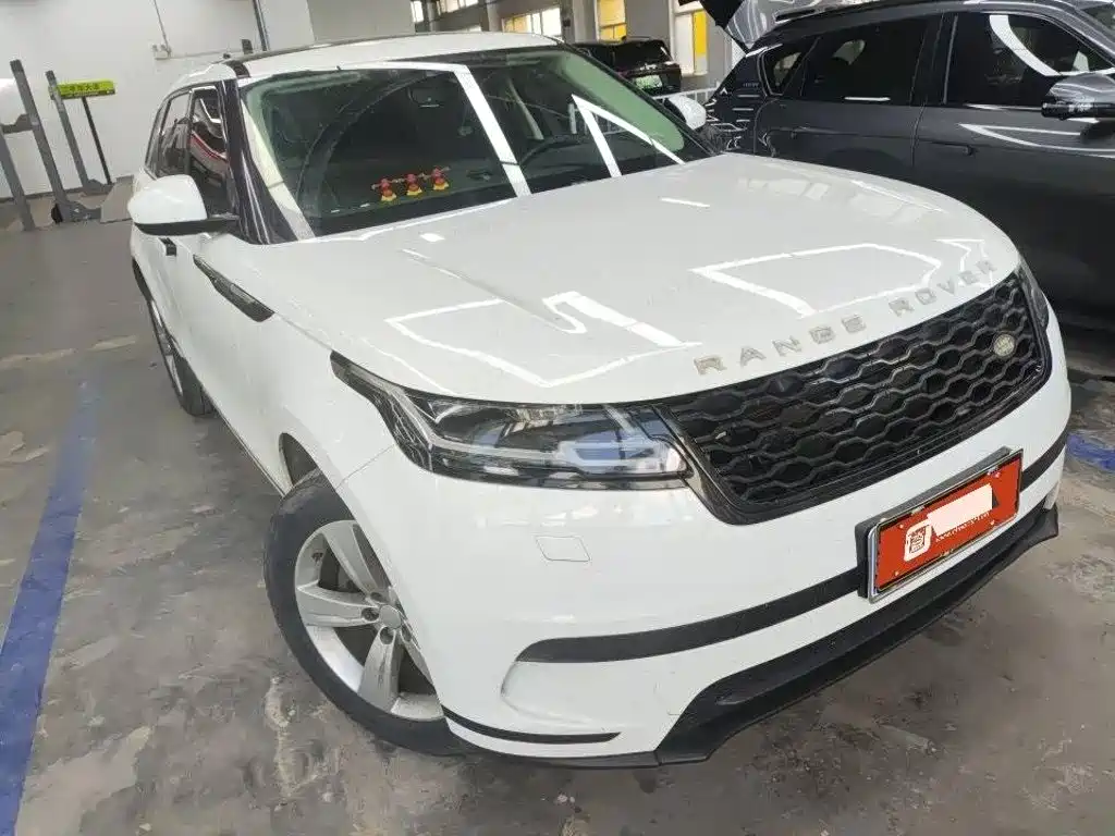 Land Rover Velar — миниатюра 8