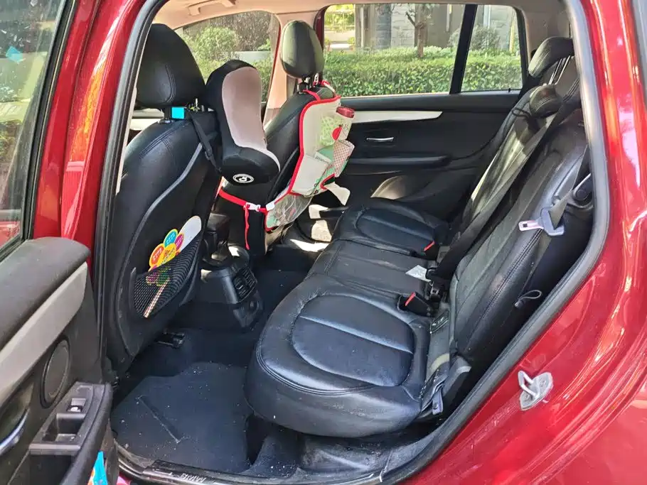 BMW 2 Series Active Tourer (Import) — миниатюра 11