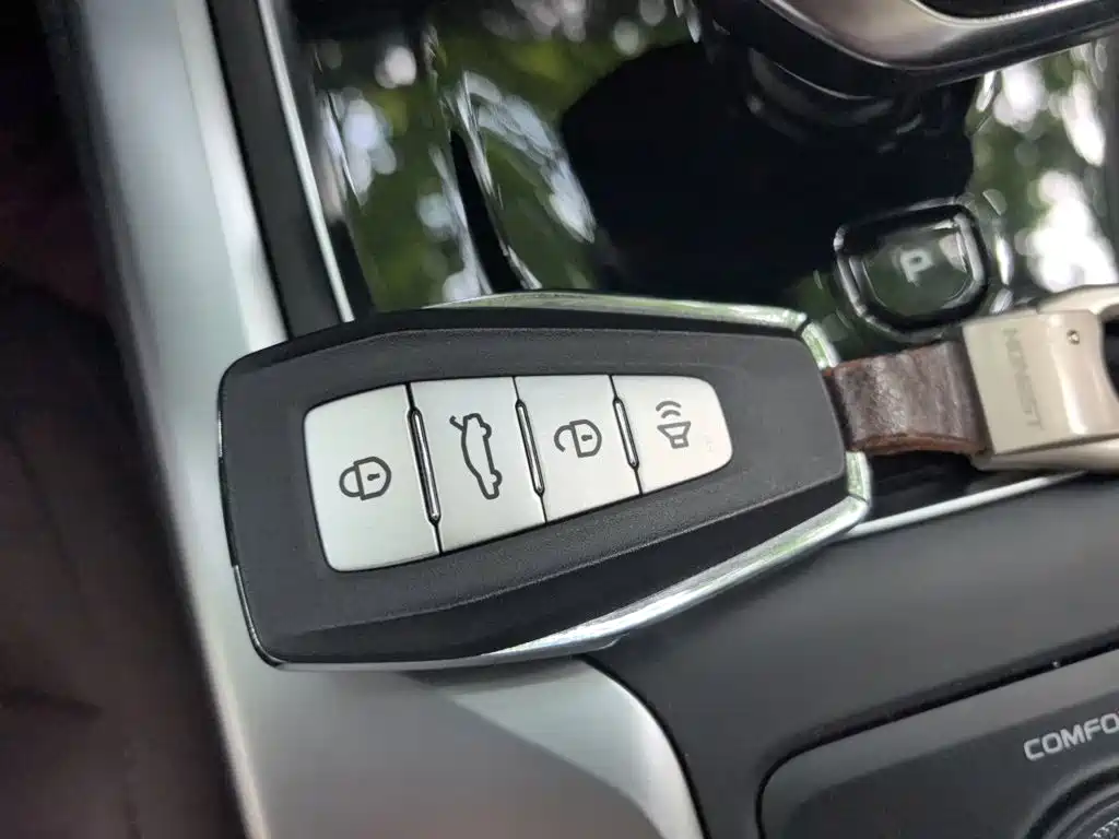 Geely Haoyue — миниатюра 12
