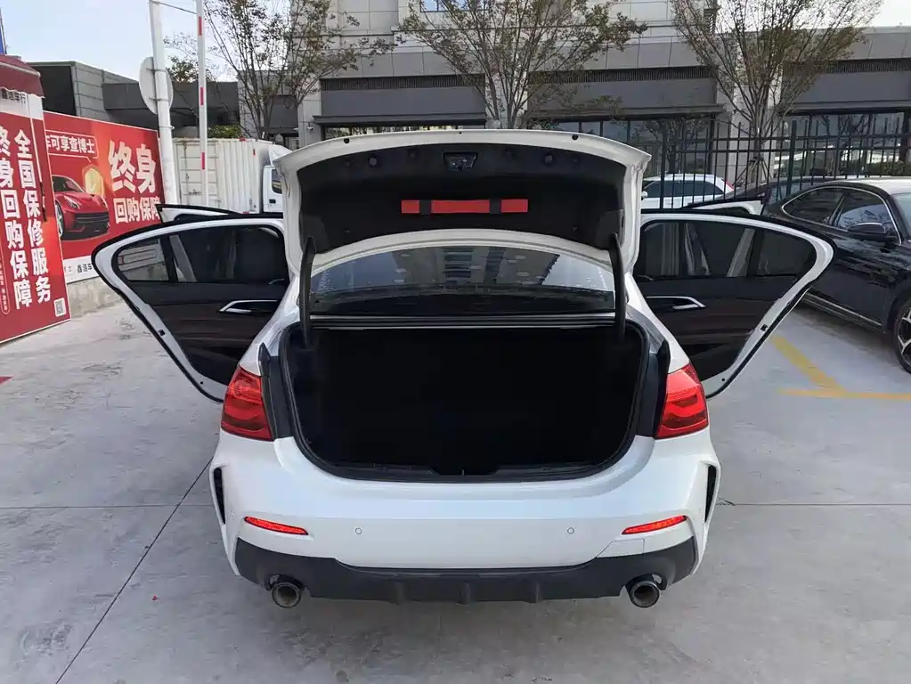BMW 1 Series — миниатюра 8