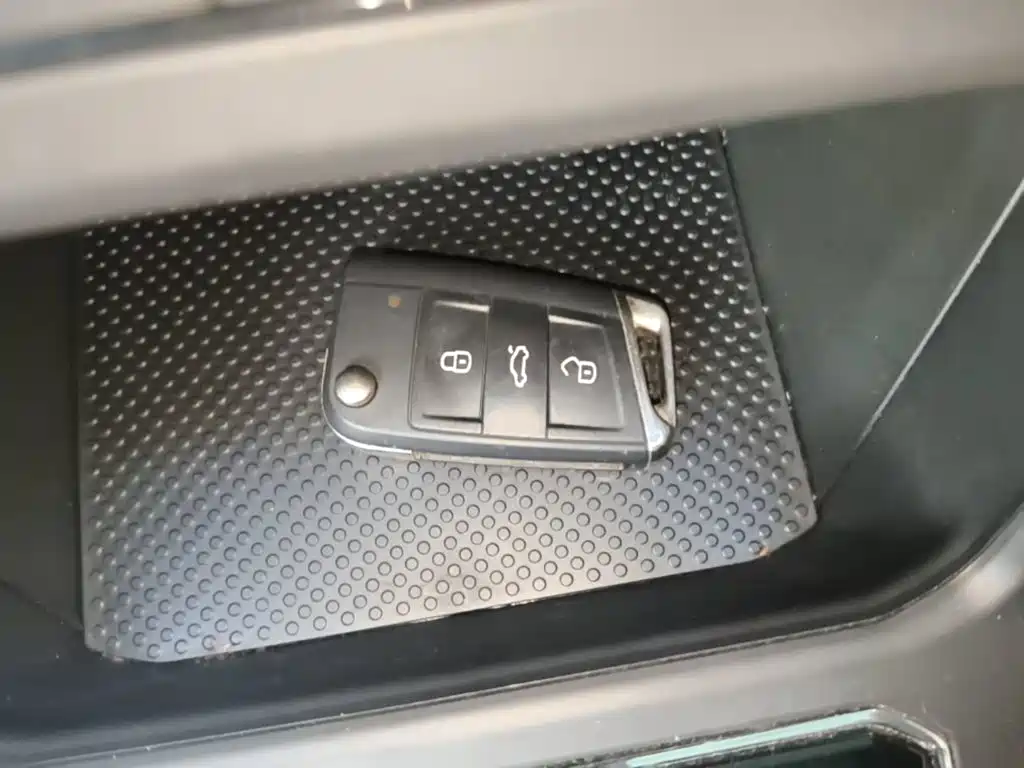 Volkswagen Polo — миниатюра 9