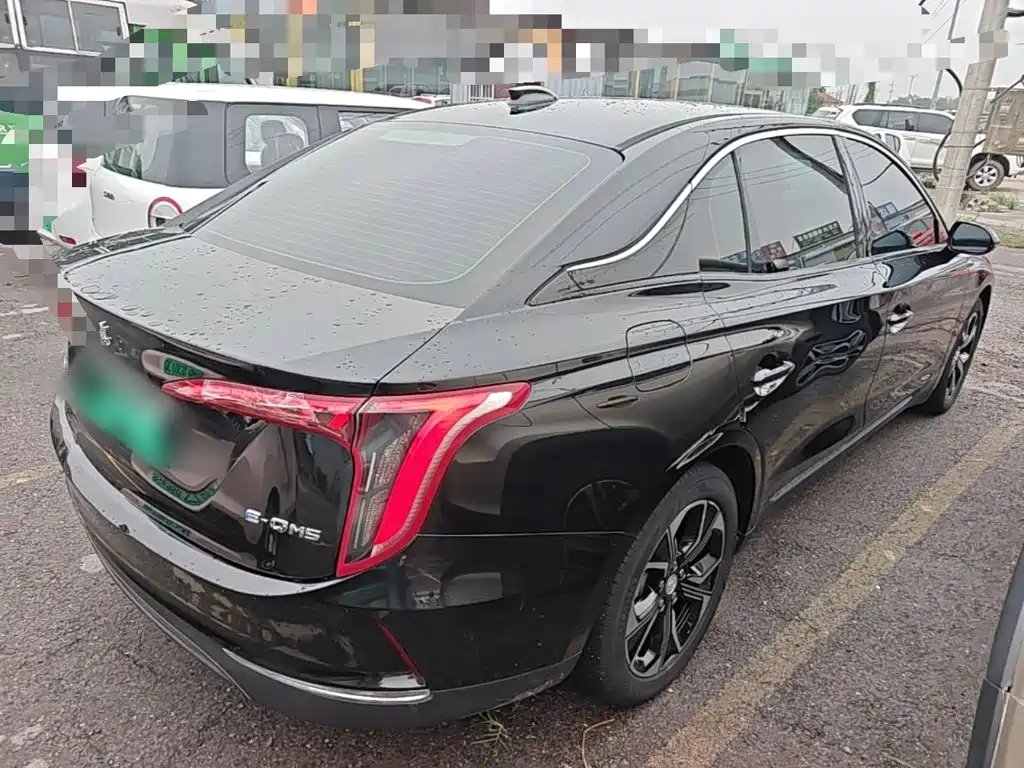 Hongqi Hongqi E-QM5 — миниатюра 7