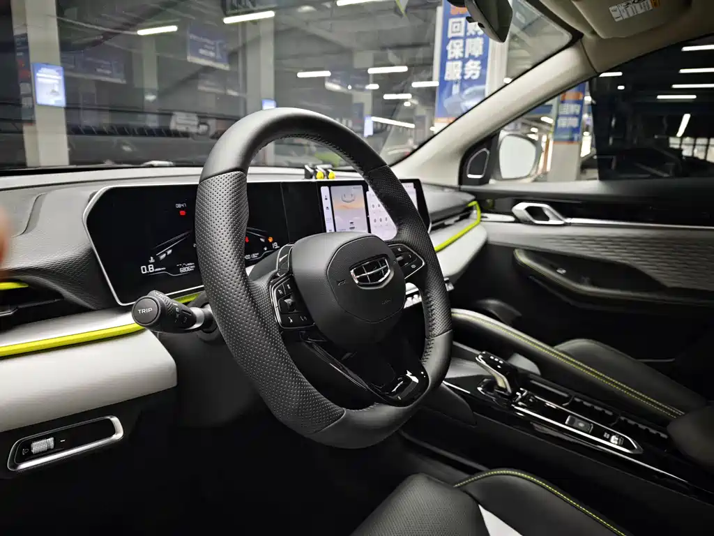 Geely Binyue — миниатюра 8