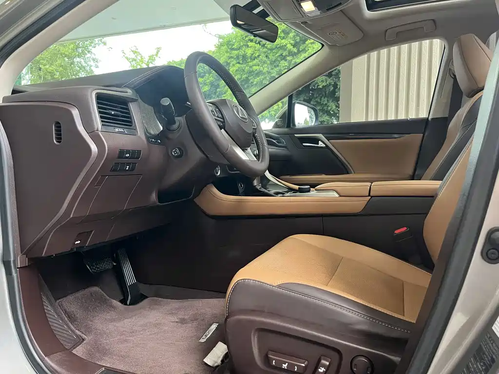 Lexus RX — миниатюра 4
