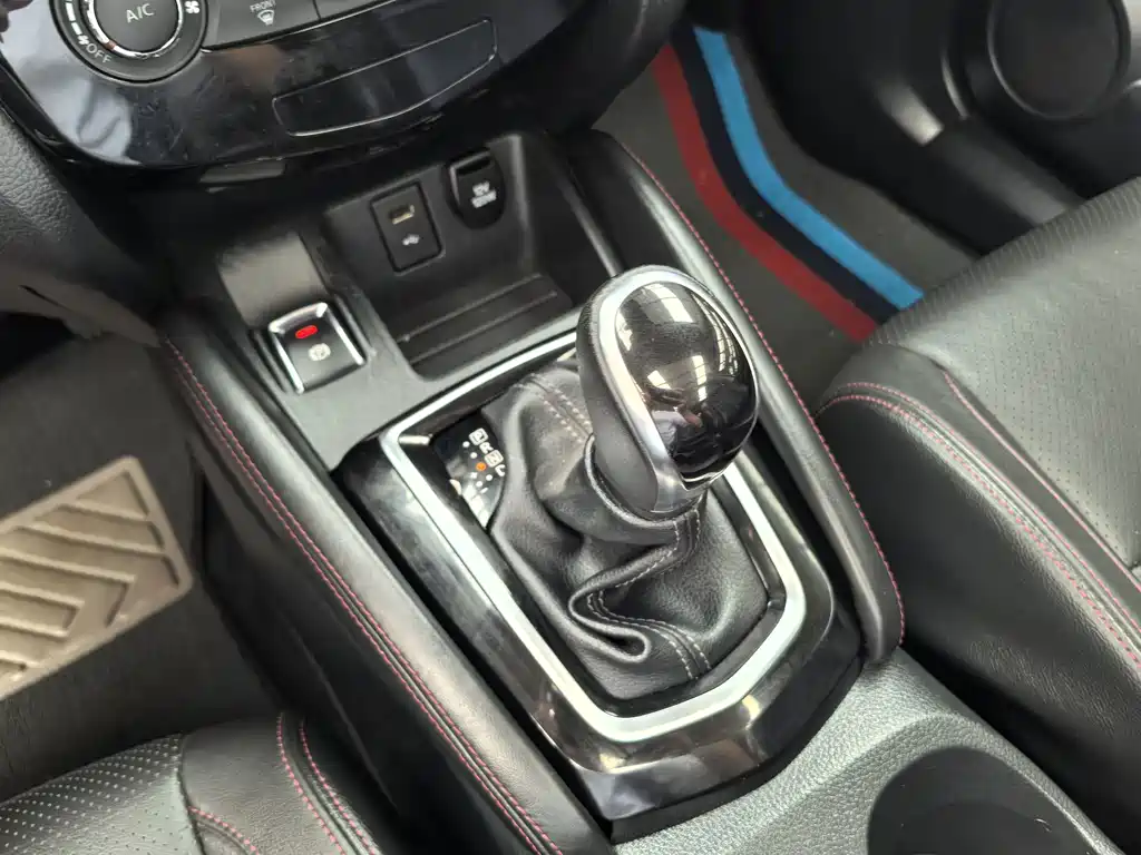 Nissan Qashqai — миниатюра 10