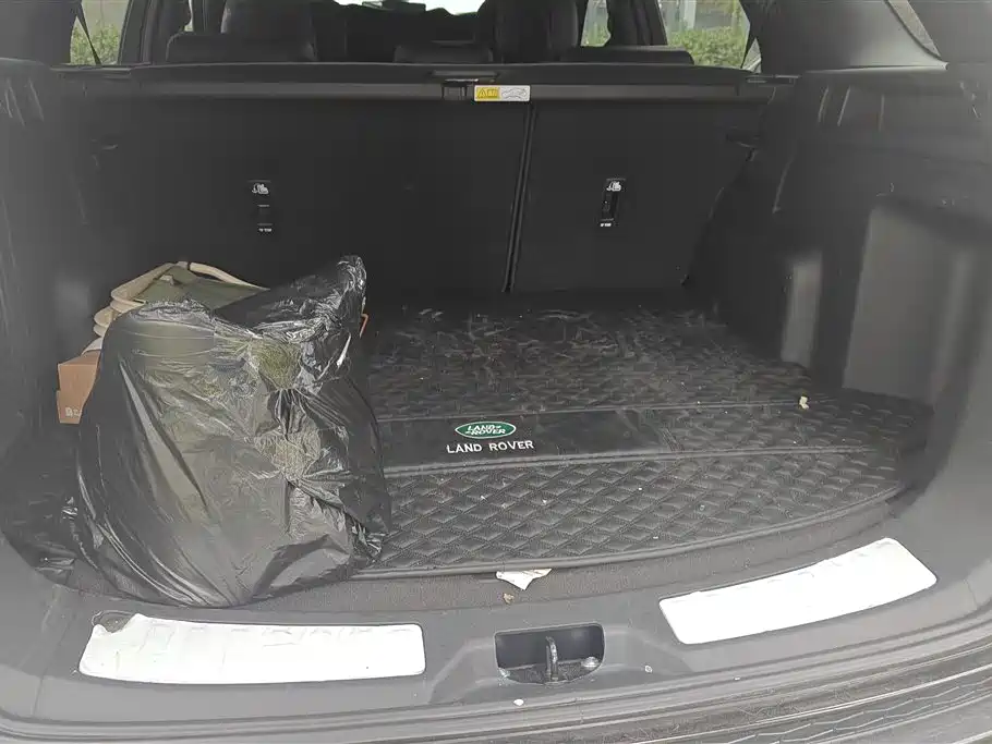 LAND ROVER DISCOVER SPORTS