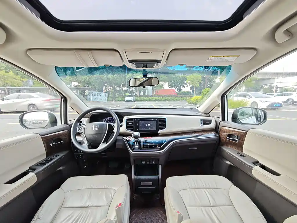 Honda Odyssey — миниатюра 6