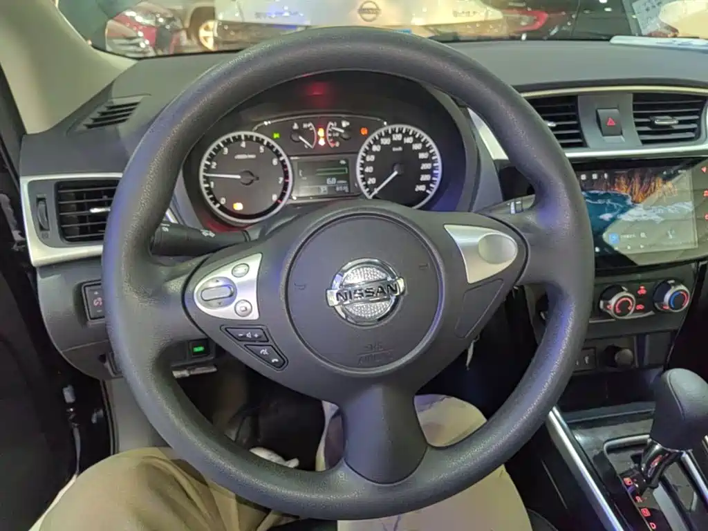 Nissan Sylphy — миниатюра 11