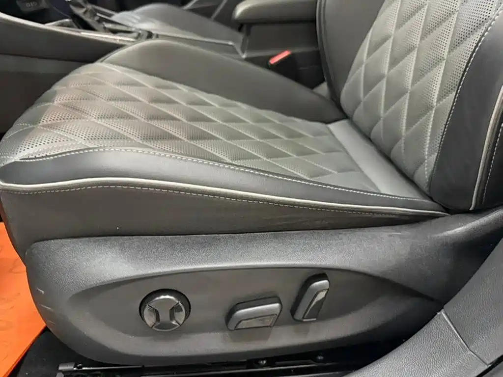 Volkswagen Sagitar — миниатюра 10