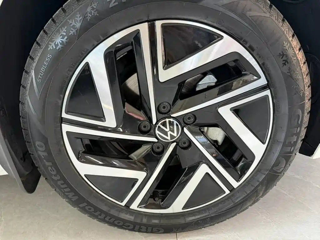 Volkswagen Sagitar — миниатюра 23