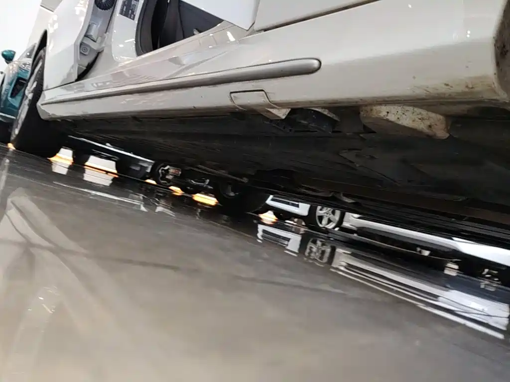Mercedes-Benz C-Class — миниатюра 21