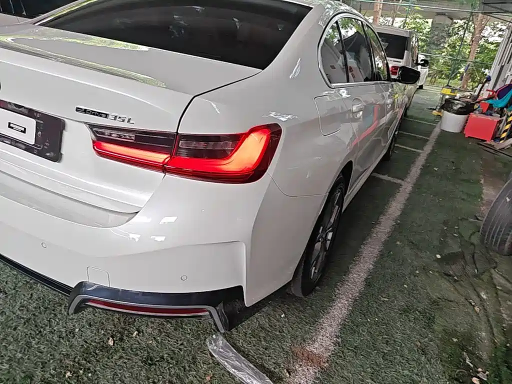 BMW i3 — миниатюра 8