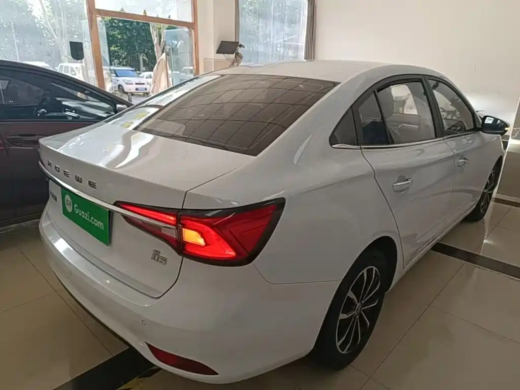 Roewe i5 — миниатюра 7