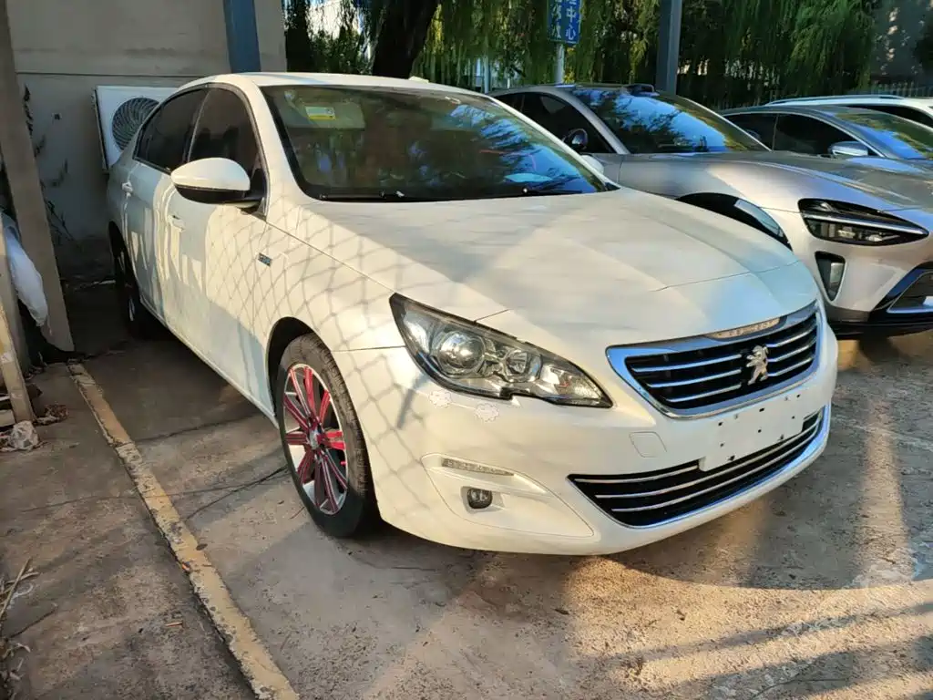 Peugeot 408 — миниатюра 4
