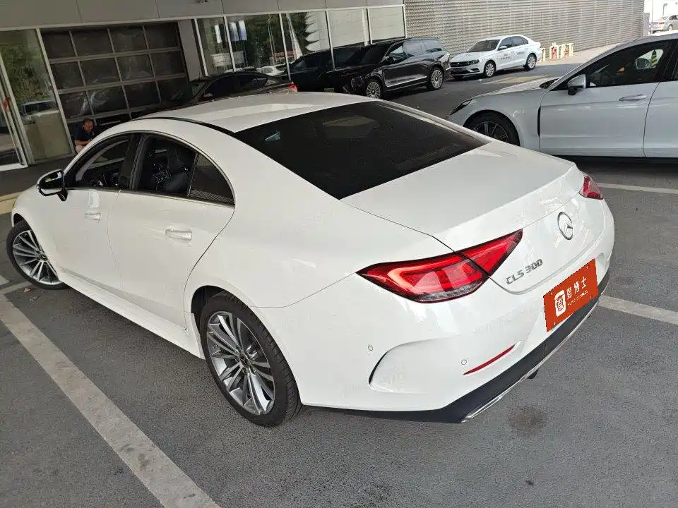 Mercedes-Benz CLS — миниатюра 3