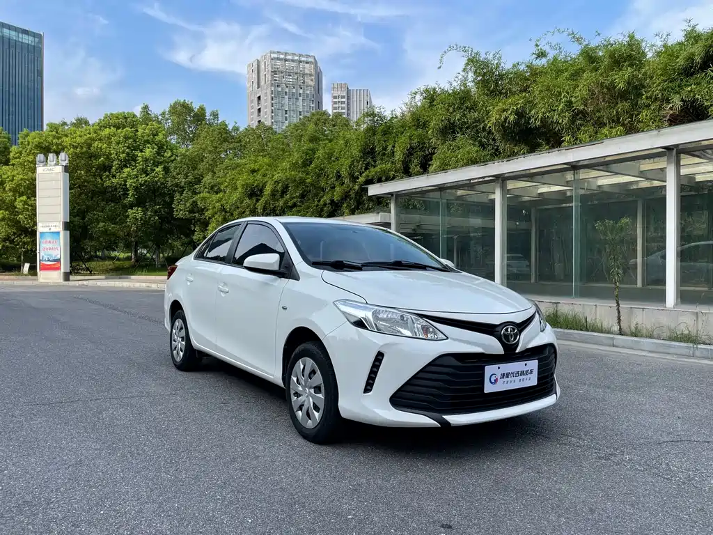 TOYOTA VIOS