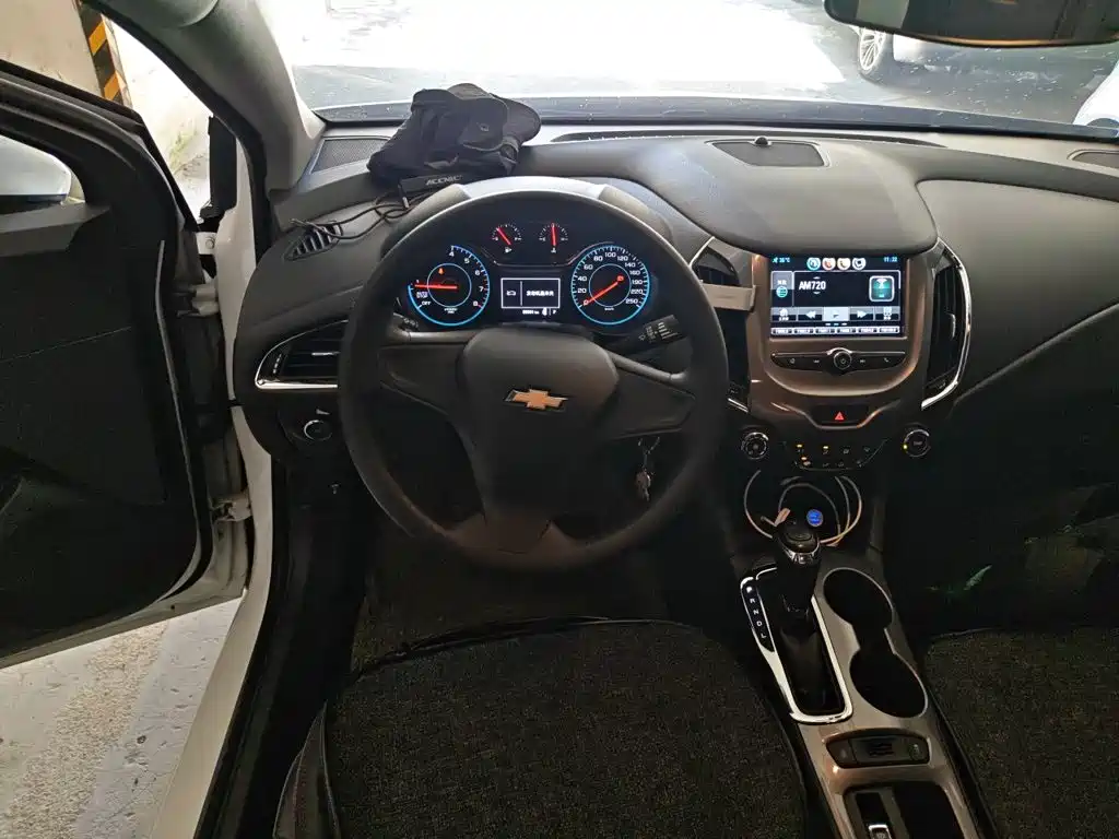 Chevrolet Cruze — миниатюра 3