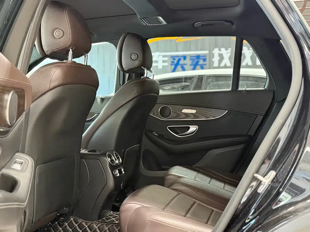 Mercedes-Benz GLC — миниатюра 11