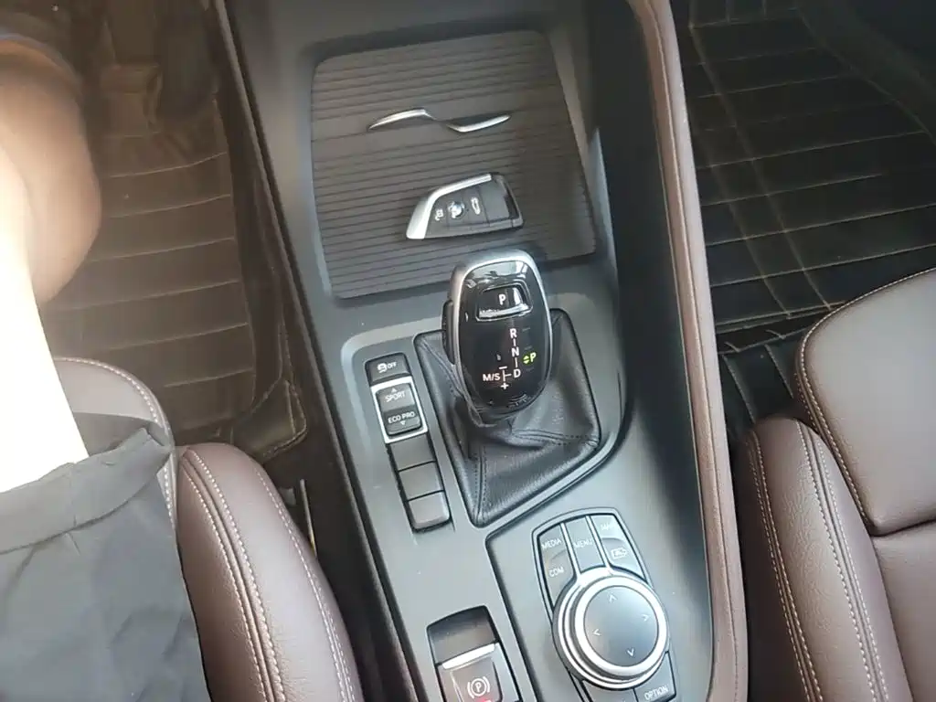 BMW X1 — миниатюра 14