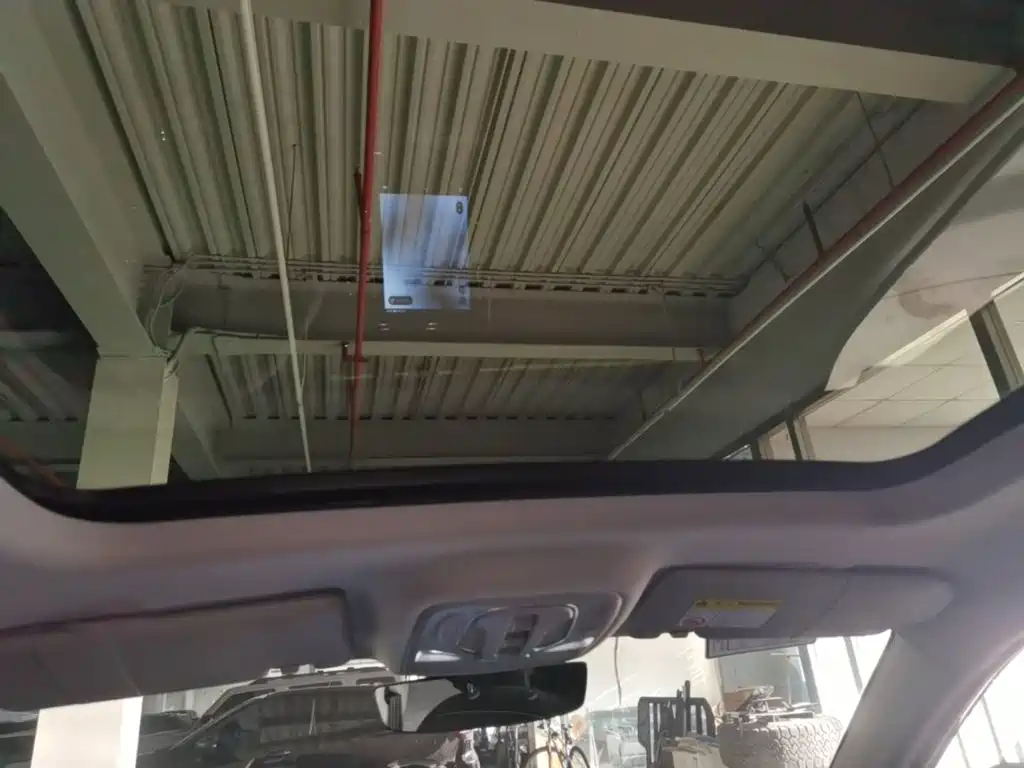 Roewe RX5 New Energy — миниатюра 18