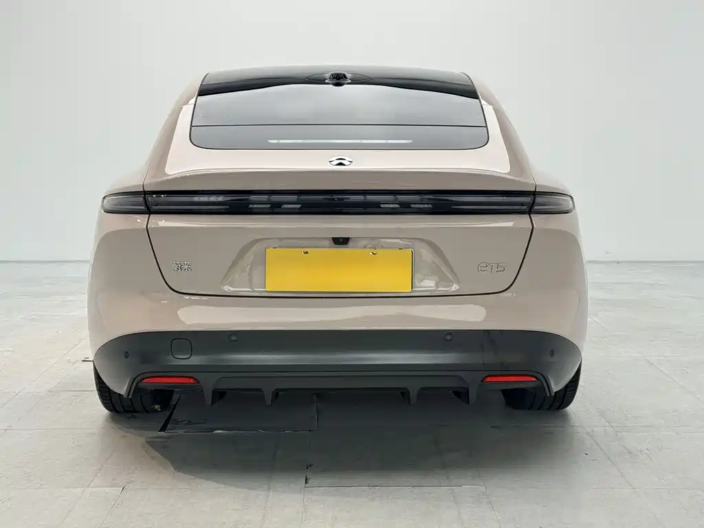 NIO ET5 — миниатюра 5