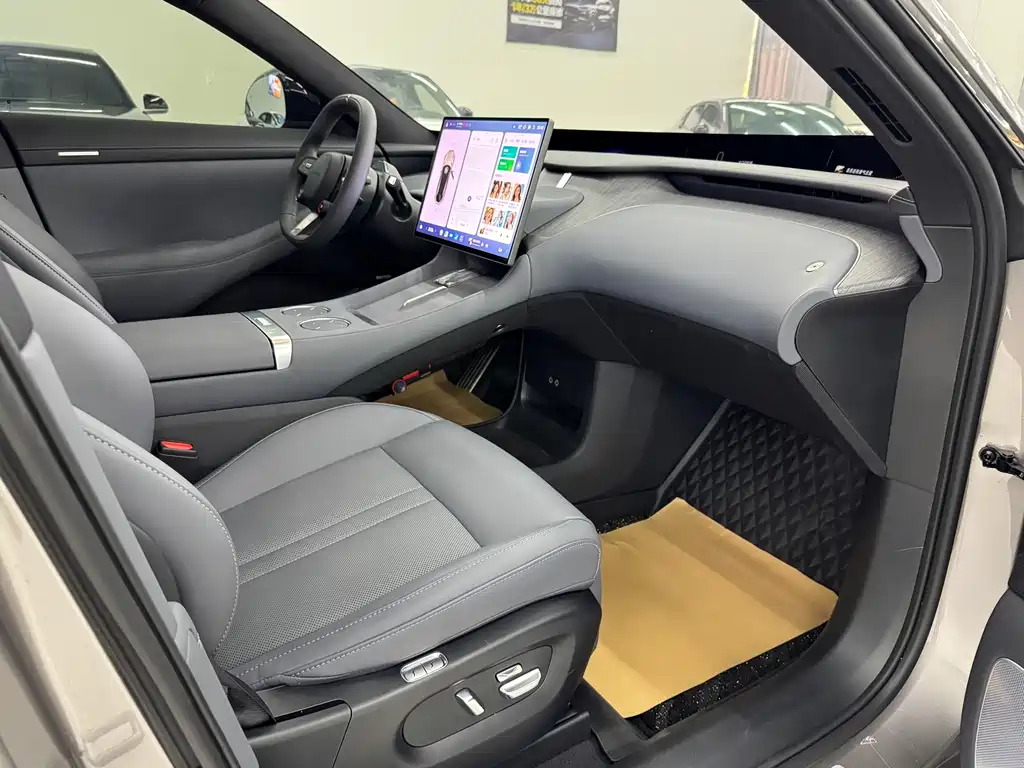 XIAOMI CAR XIAOMI YU7