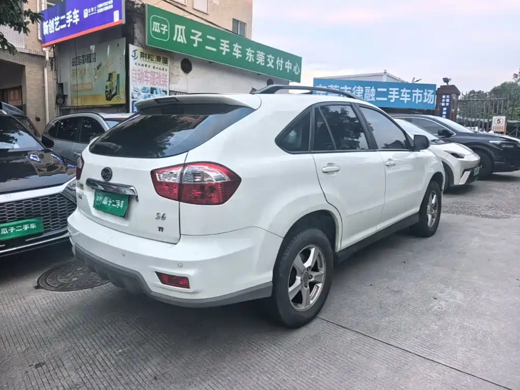 BYD S6 — миниатюра 7