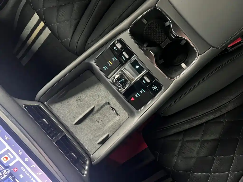 BYD Seal 07 EV — миниатюра 16
