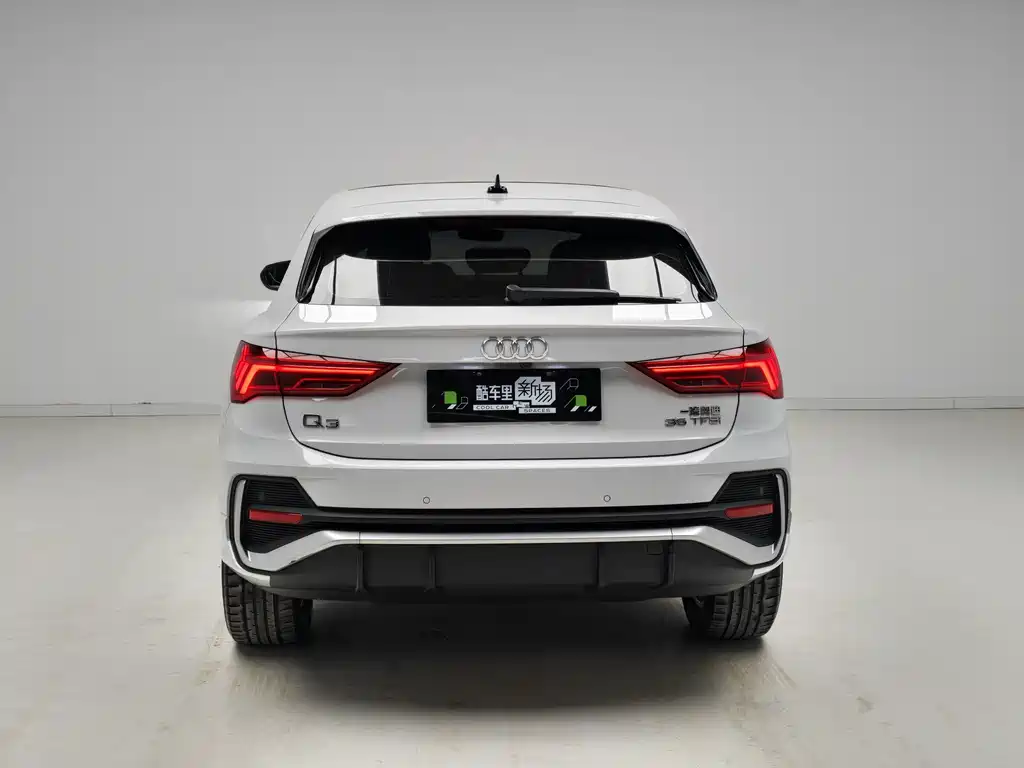 Audi Q3 Sportback — миниатюра 5