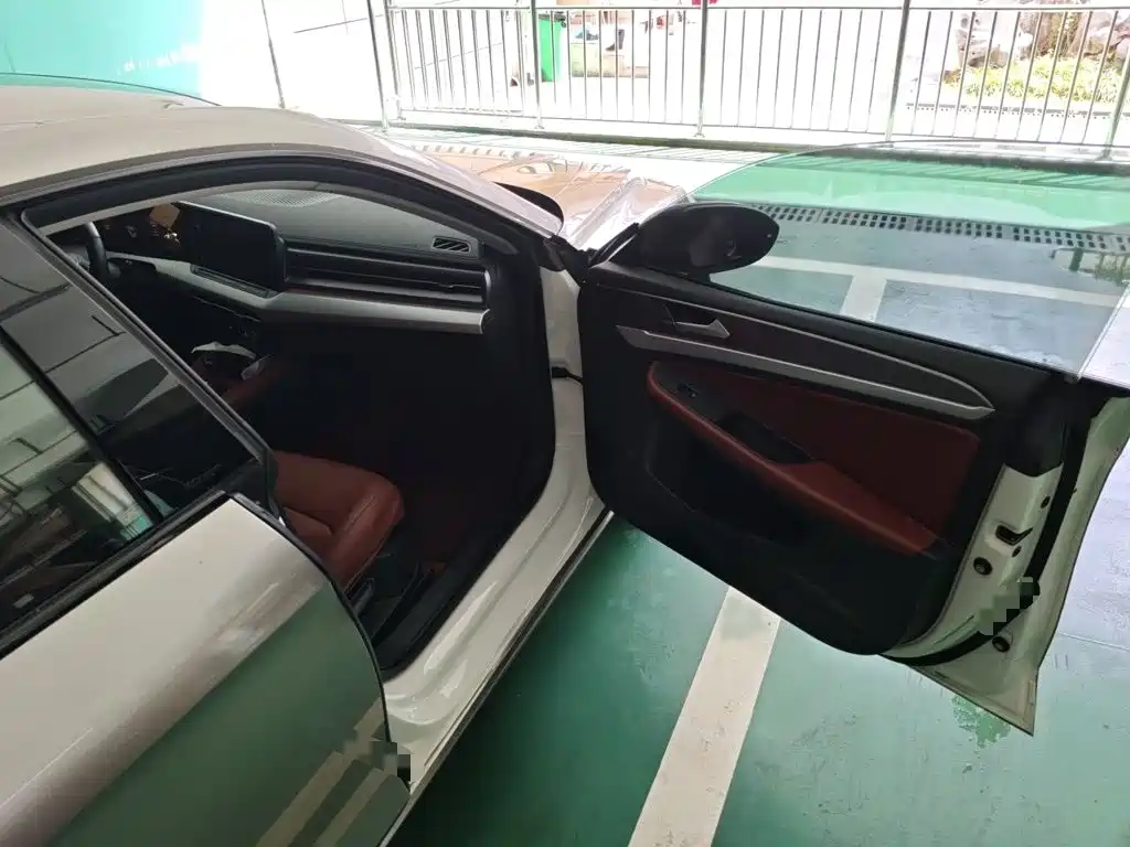 Volkswagen Lamando — миниатюра 20