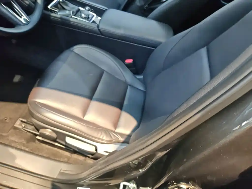 Mazda 3 Axela — миниатюра 15