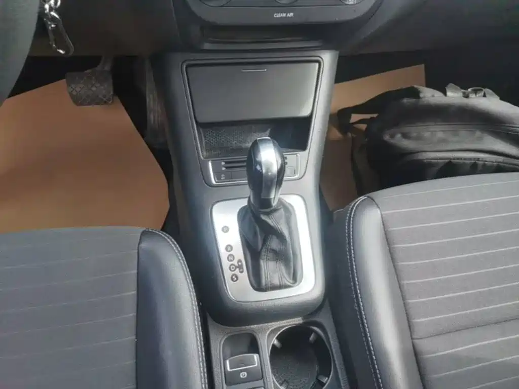 Volkswagen Tiguan — миниатюра 14
