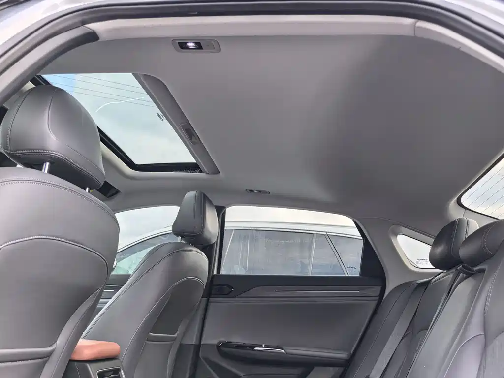 GEELY GALAXY GALAXY L6