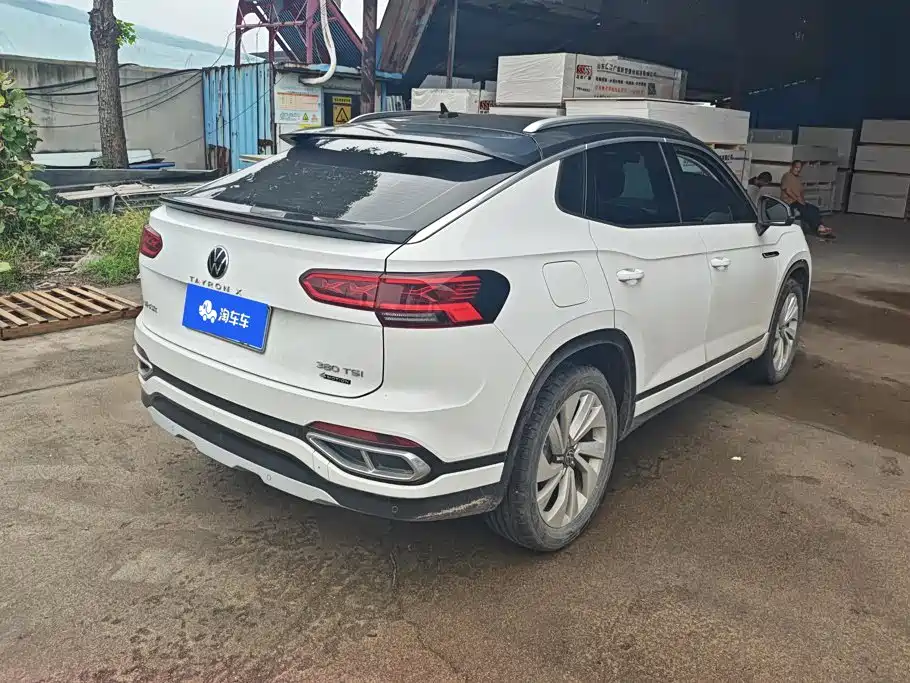 Volkswagen X — миниатюра 3