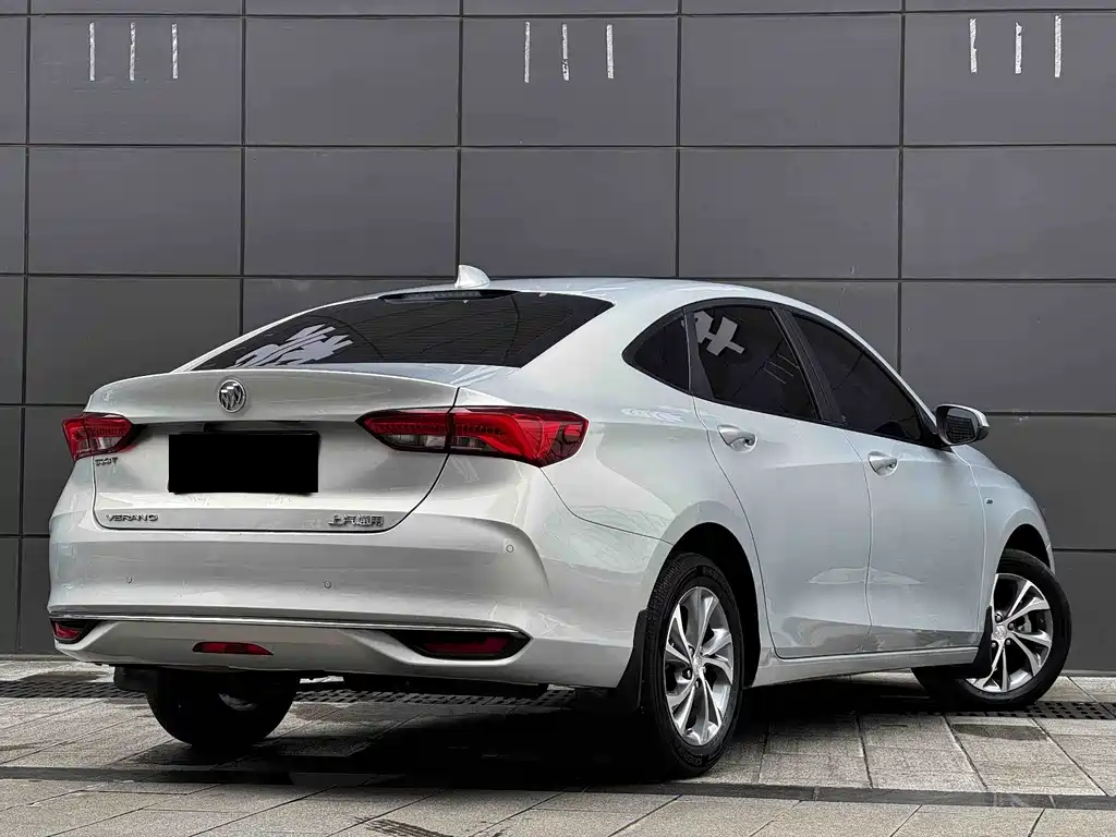 Buick Verano — миниатюра 3