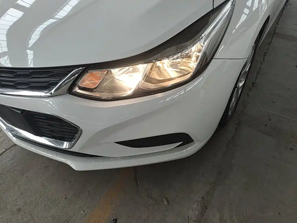 Chevrolet Cruze — миниатюра 24