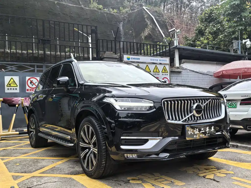 Volvo XC90 — миниатюра 6